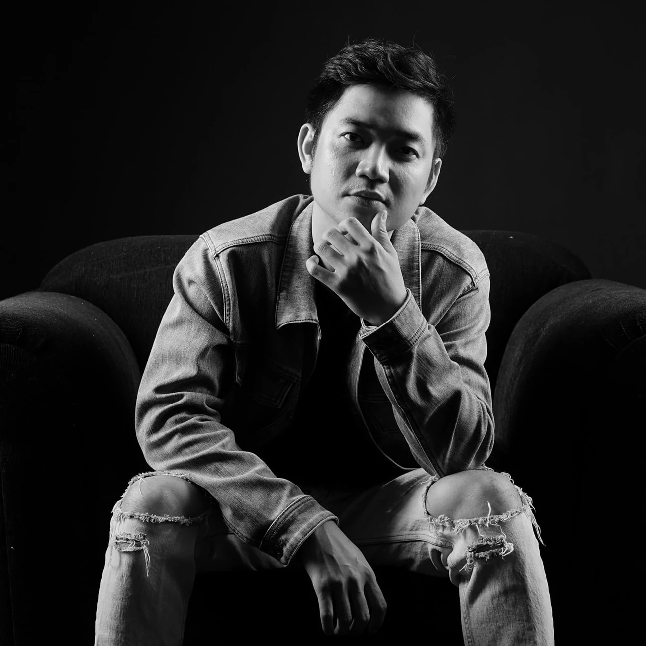 Silver7 studio portrait